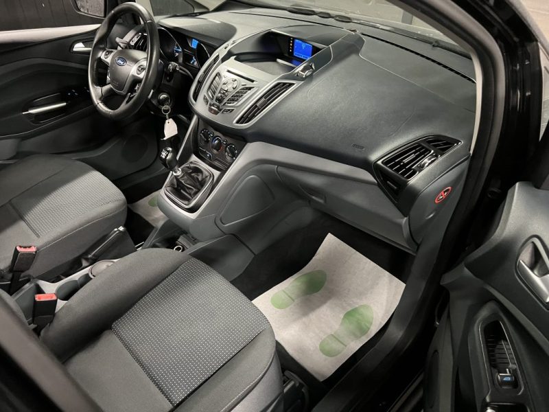 FORD GRAND C-MAX 1.6 TDCI 115 Cv 7 PLACES / 98 600 Kms CRIT AIR 2 - GARANTIE 1 AN