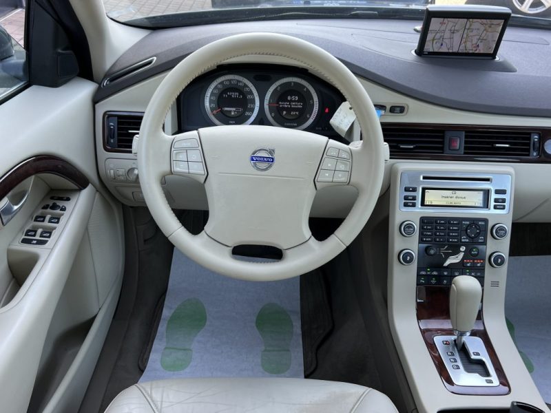 VOLVO S80 II D5 2.4 205 Cv BOITE AUTO CUIR GPS ORIGINE FRANCE CRIT AIR 2 62 900 Kms - GARANTIE 1 AN