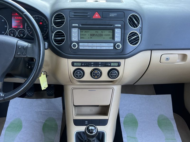 VOLKSWAGEN GOLF 5 V PLUS CARAT 2.0 TDI 136 Cv INTERIEUR CUIR REGULATEUR BLUETOOTH - GARANTIE 1 AN