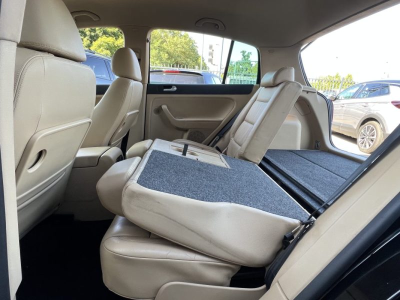 VOLKSWAGEN GOLF 5 V PLUS CARAT 2.0 TDI 136 Cv INTERIEUR CUIR REGULATEUR BLUETOOTH - GARANTIE 1 AN