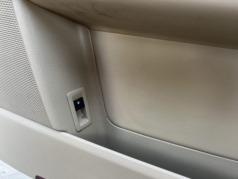 VOLKSWAGEN GOLF 5 V PLUS CARAT 2.0 TDI 136 Cv INTERIEUR CUIR REGULATEUR BLUETOOTH - GARANTIE 1 AN