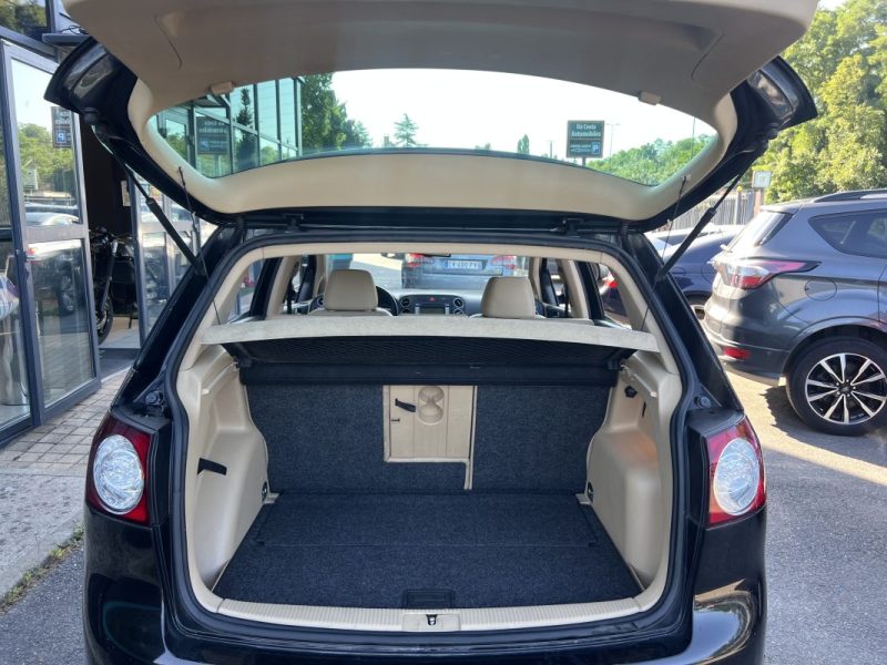 VOLKSWAGEN GOLF 5 V PLUS CARAT 2.0 TDI 136 Cv INTERIEUR CUIR REGULATEUR BLUETOOTH - GARANTIE 1 AN