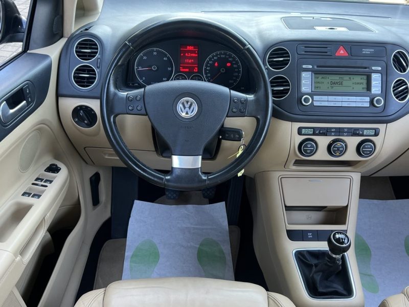 VOLKSWAGEN GOLF 5 V PLUS CARAT 2.0 TDI 136 Cv INTERIEUR CUIR REGULATEUR BLUETOOTH - GARANTIE 1 AN