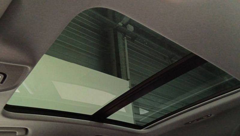 Audi A4 Avant 40 tdi 204 S tronic 7 S line + toit pano + pack assistance route