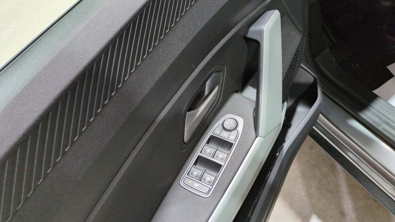 Dacia Duster Hybrid 140 4x2 extreme + pack techno +  city