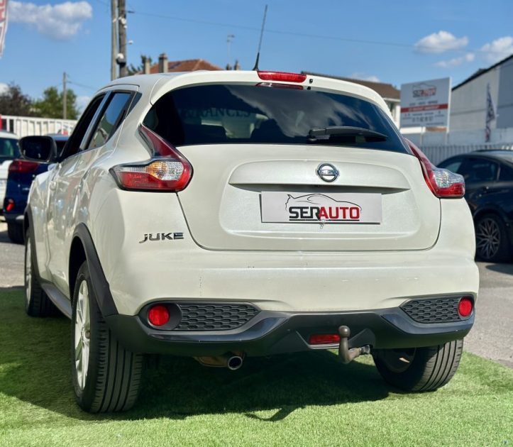 NISSAN JUKE 2015