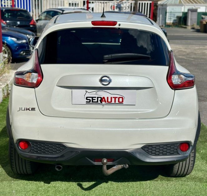 NISSAN JUKE 2015