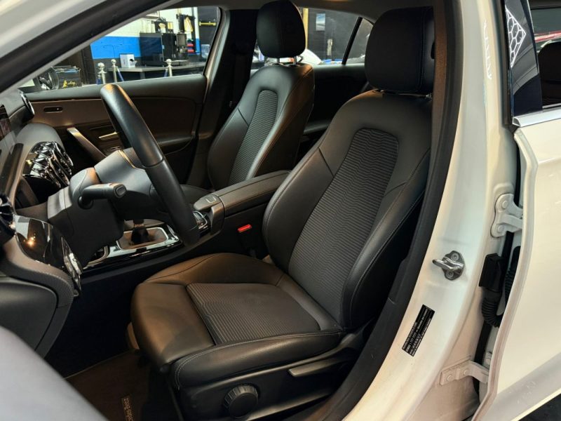 MERCEDES-BENZ CLASSE A Business Line 180 1.3 Ti 136cv