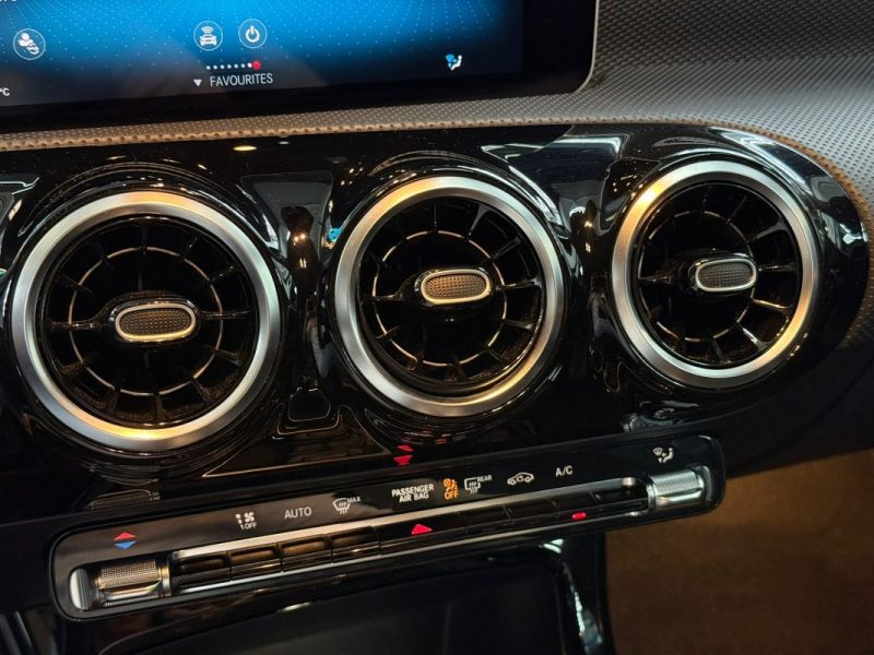 MERCEDES-BENZ CLASSE A Business Line 180 1.3 Ti 136cv