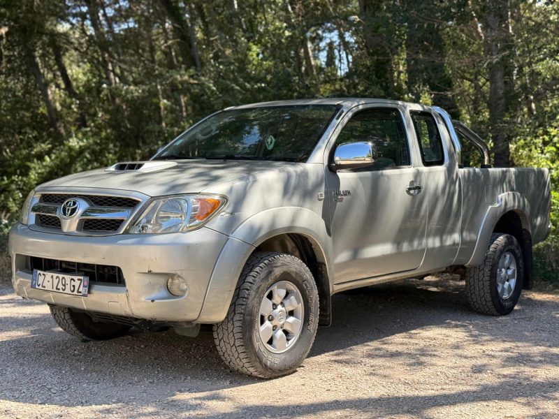 TOYOTA HILUX 2.5 D4D 120 4X4 GX 