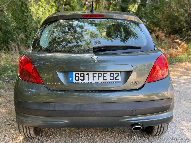 PEUGEOT 207 1.4 VTi 95 SPORT 3P