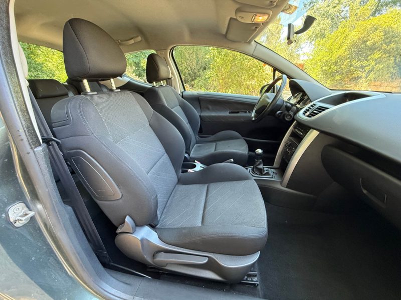 PEUGEOT 207 1.4 VTi 95 SPORT 3P