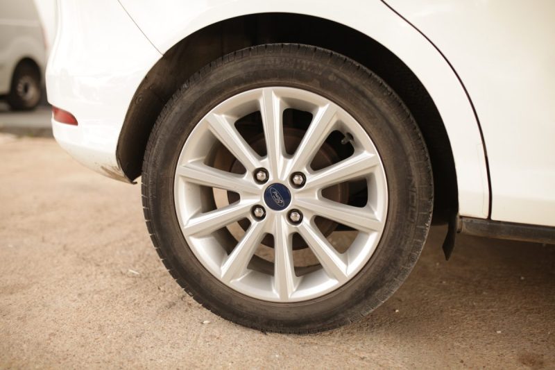 FORD B-MAX BOITE AUTOMATIQUE