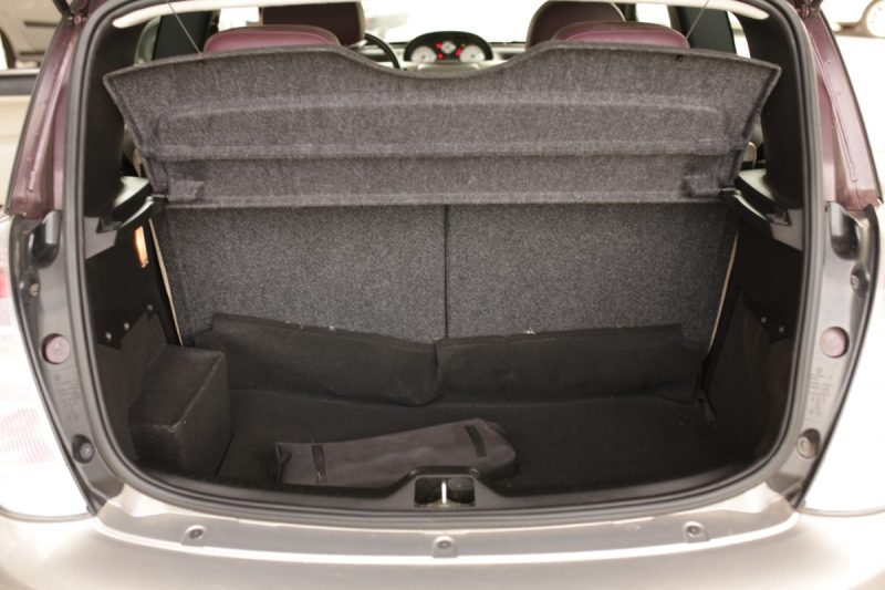 LANCIA YPSILON 1.4 16V PLATINO BOITE AUTOMATIQUE  