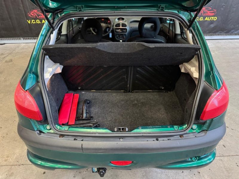 PEUGEOT 206 2.0 HDI 90 XS