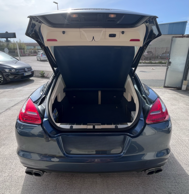 PORSCHE PANAMERA 4S 4.8i  V8 TURBO S