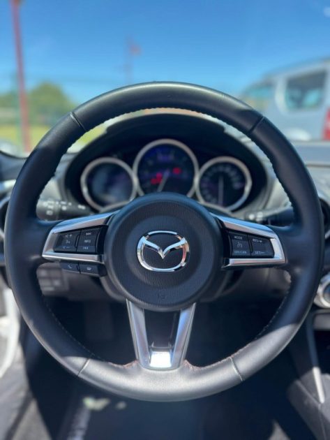 MAZDA MX-5 2017 1.5L 131CV ELEGANCE 28.000km / Première Main 
