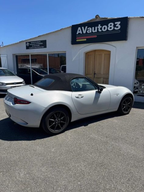 MAZDA MX-5 2017 1.5L 131CV ELEGANCE 28.000km / Première Main 