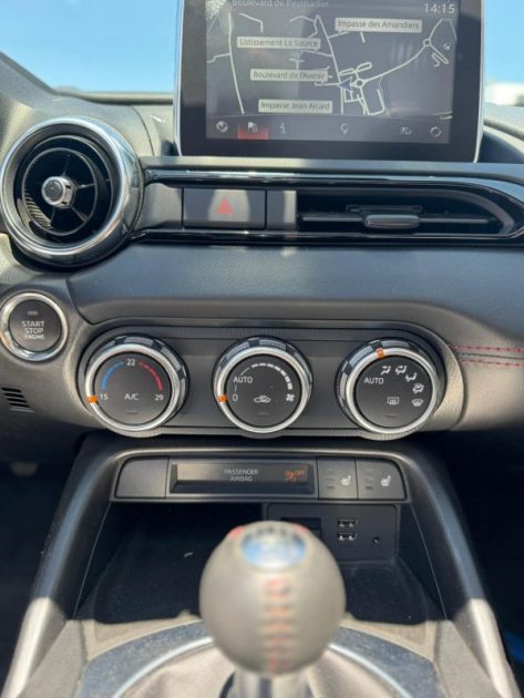 MAZDA MX-5 2017 1.5L 131CV ELEGANCE 28.000km / Première Main 