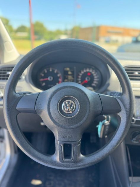 VOLKSWAGEN  POLO 2009 1.2i 60cv / ConfortLine / 58.000cv / Apple Car Play / Carnet VW 
