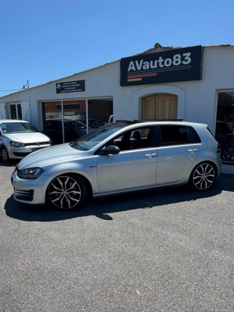 VOLKSWAGEN  GOLF  2016 2.0 TSI 230CV DSG6 