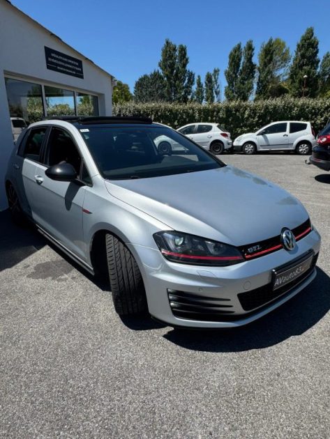 VOLKSWAGEN  GOLF  2016 2.0 TSI 230CV DSG6 