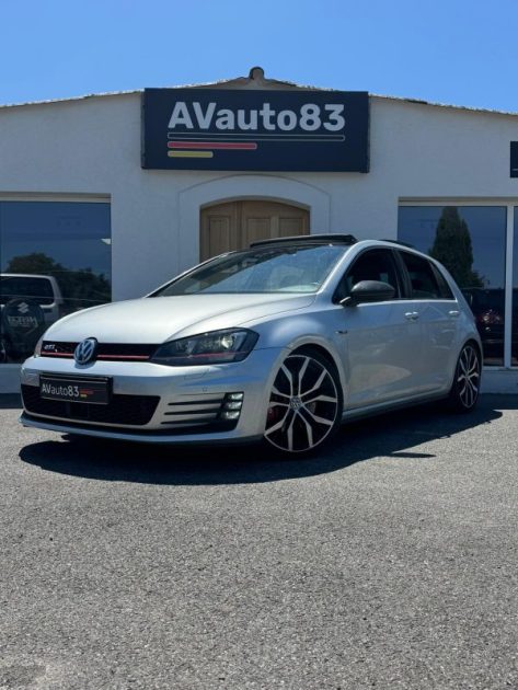 VOLKSWAGEN  GOLF  2016 2.0 TSI 230CV DSG6 