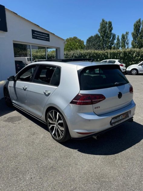 VOLKSWAGEN  GOLF  2016 2.0 TSI 230CV DSG6 