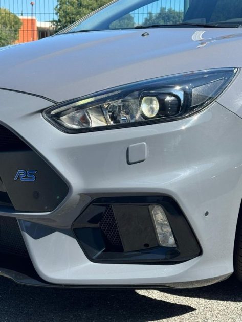 FORD  FOCUS RS 2017 350cv / Premiere Main / Mode Drift 