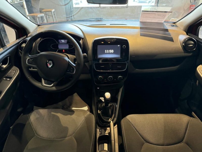 RENAULT CLIO 2021