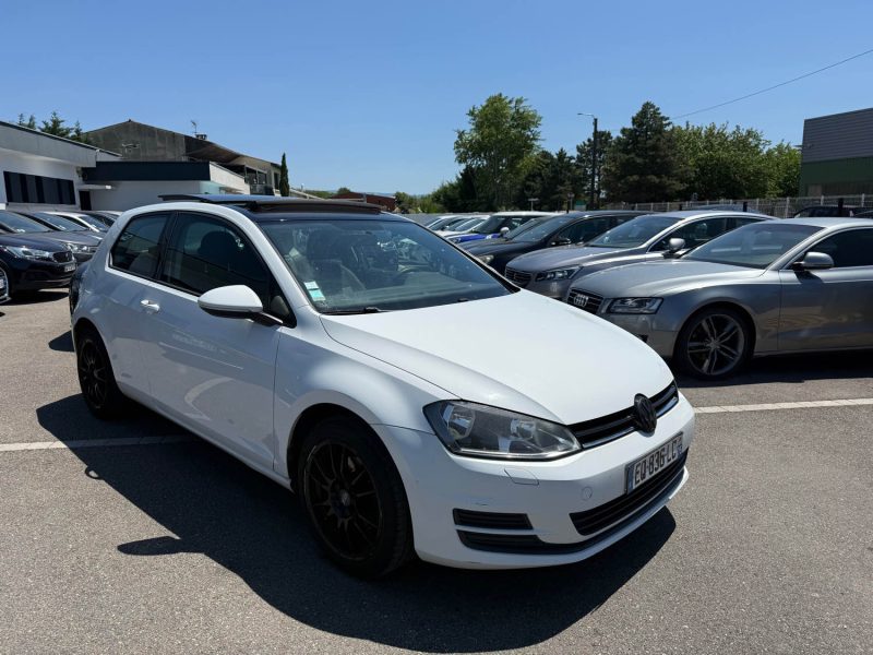 VOLKSWAGEN GOLF 7  2013