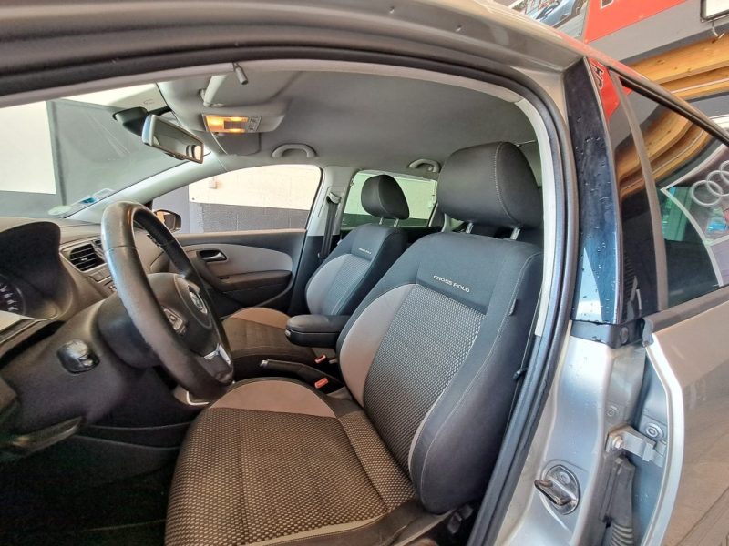 VOLKSWAGEN POLO CROSS 1.6 TDI 105ch BVM GPS