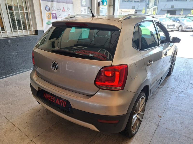 VOLKSWAGEN POLO CROSS 1.6 TDI 105ch BVM GPS