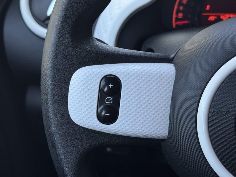 RENAULT TWINGO 1.0 65ch Life - Entretien Complet Renault