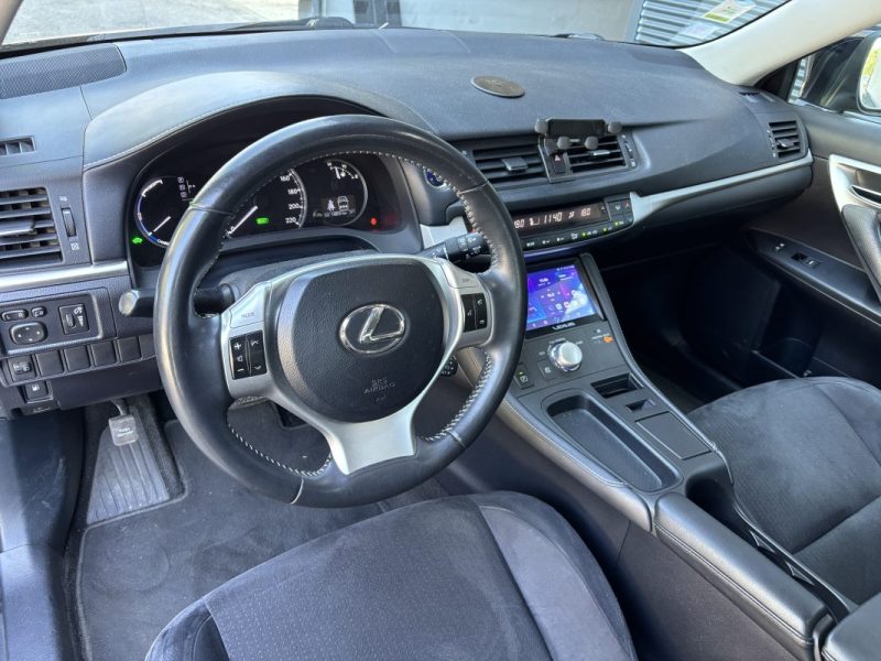 LEXUS CT 200H  2013