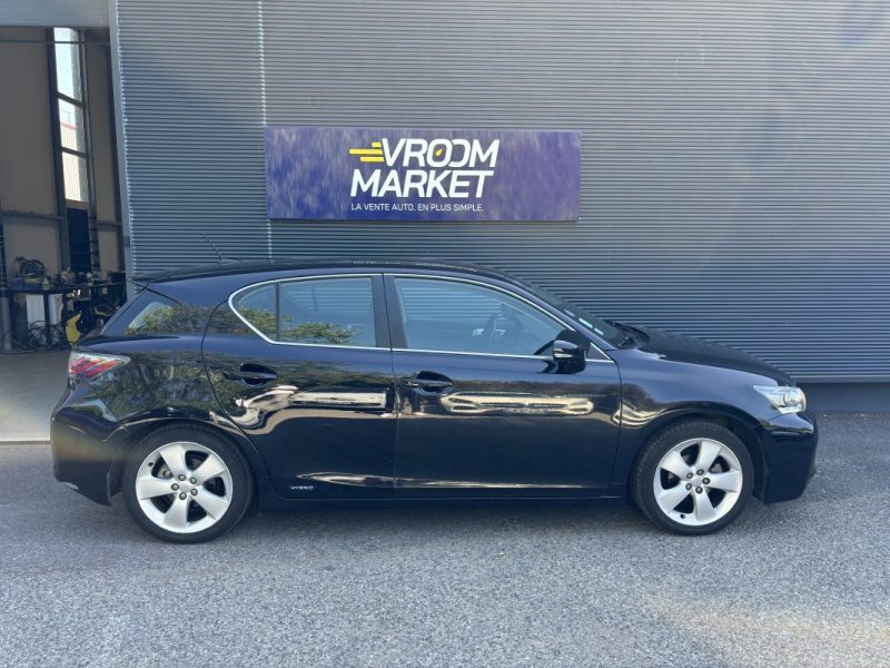 LEXUS CT 200H  2013