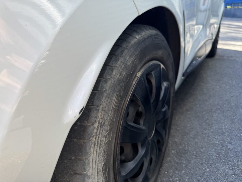 RENAULT CLIO 1.5 dCi 75ch Business - Distribution Ok