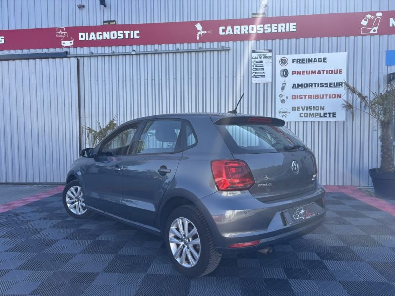 VOLKSWAGEN POLO 2014