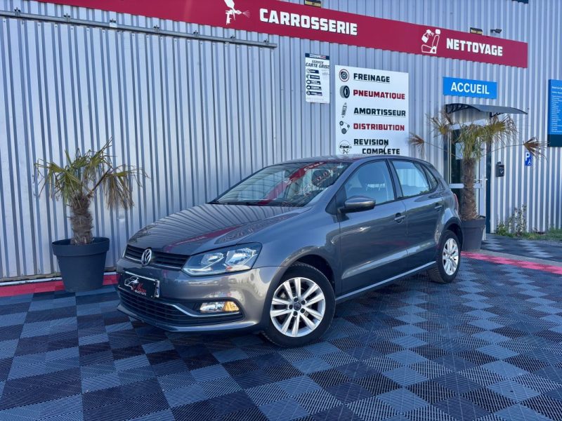 VOLKSWAGEN POLO 2014
