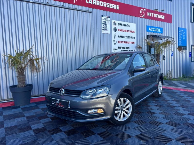 VOLKSWAGEN POLO 2014