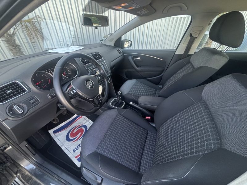 VOLKSWAGEN POLO 2014