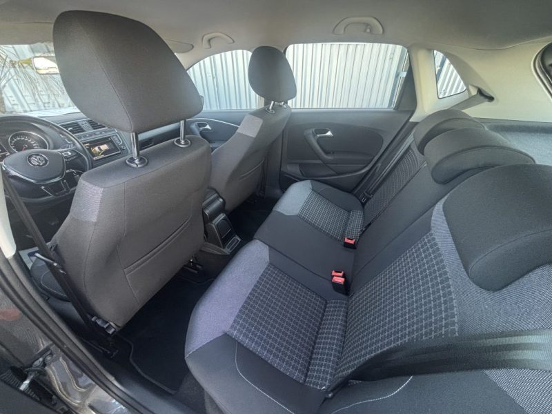 VOLKSWAGEN POLO 2014