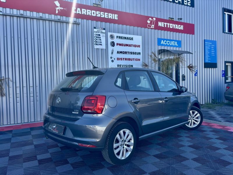 VOLKSWAGEN POLO 2014