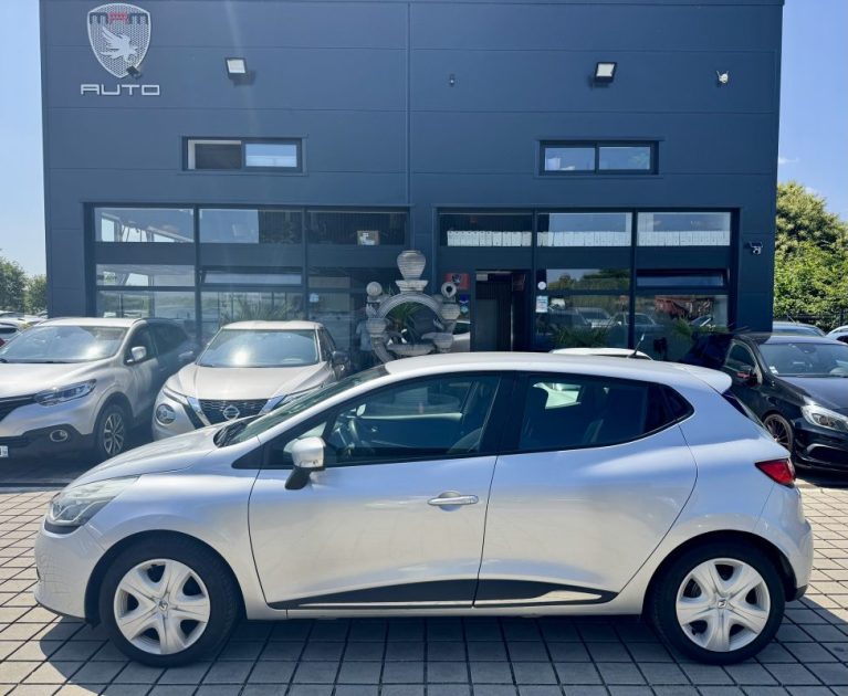 RENAULT CLIO 2015 0.9 TCE 90CH ZEN 