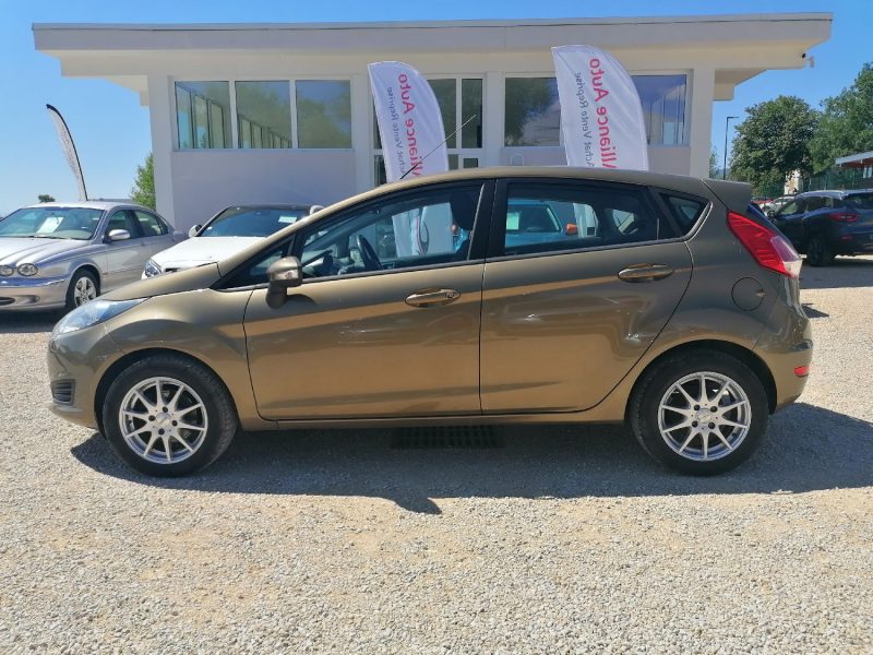 FORD Fiesta - 65ch essence