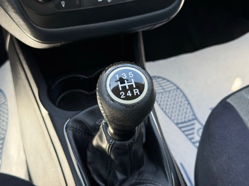 FIAT Grande Punto 1.4 T-Jet 120 Dynamic - Clim / Régulateur / Usb / Révisée & Garantie 6 mois.