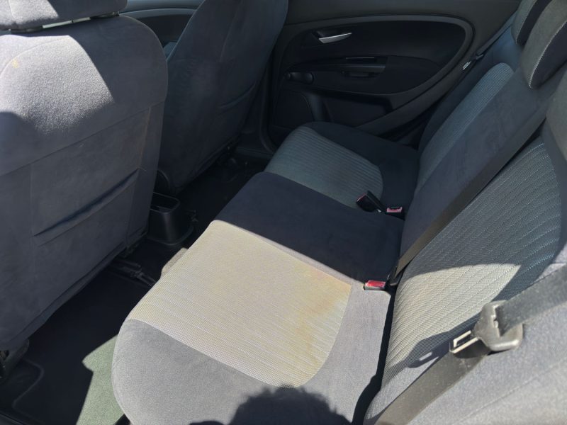 FIAT Grande Punto 1.4 T-Jet 120 Dynamic - Clim / Régulateur / Usb / Révisée & Garantie 6 mois.