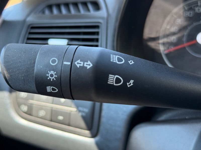 FIAT Grande Punto 1.4 T-Jet 120 Dynamic - Clim / Régulateur / Usb / Révisée & Garantie 6 mois.