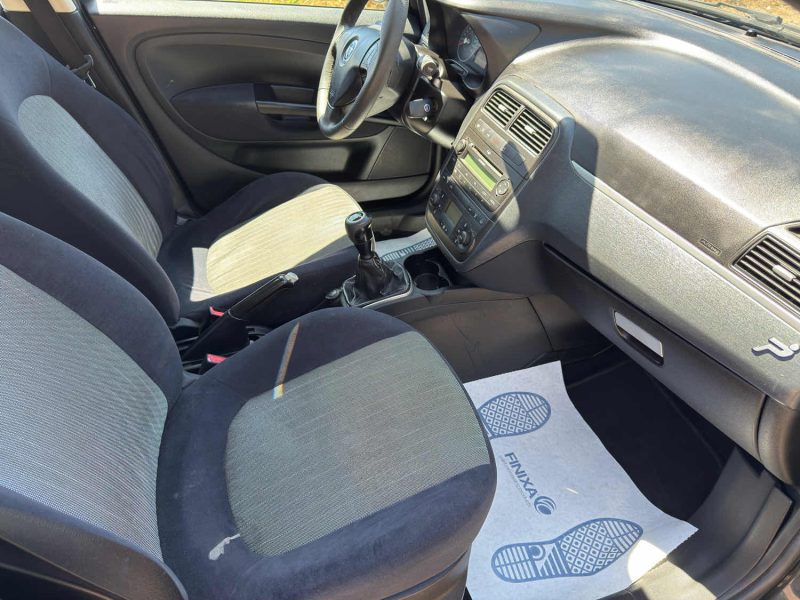 FIAT Grande Punto 1.4 T-Jet 120 Dynamic - Clim / Régulateur / Usb / Révisée & Garantie 6 mois.