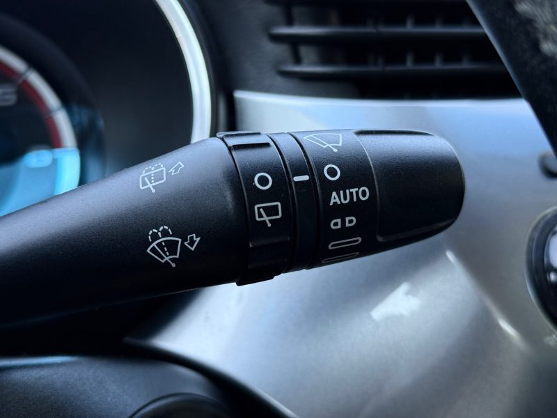 ALFA ROMEO Giulietta 1.6 JTDm 105 ch S&S Distinctive - Radar Ar/Clim / Régulateur / Garantie 6 Mois.